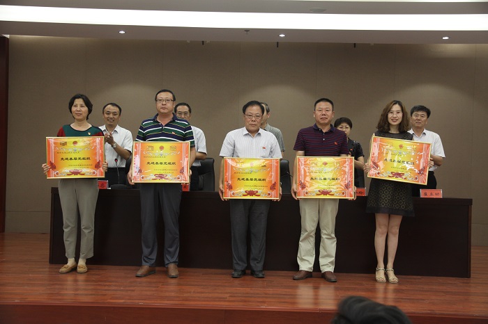 IMG_0032.JPG IMG_0032.JPG